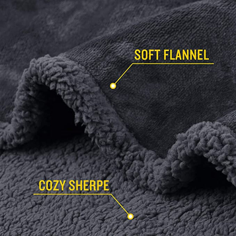 Cozy-Protect Waterproof Pet Blanket - Solution for Wet Cleanups & Cost Savings